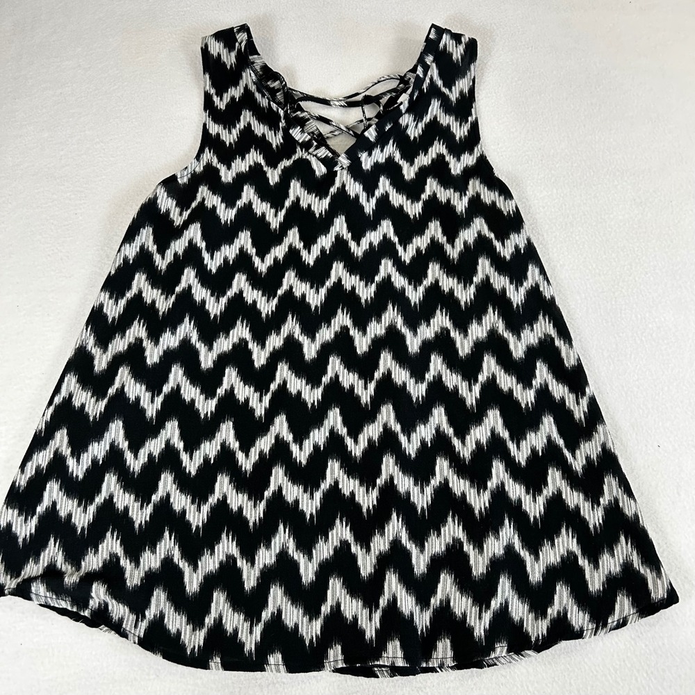 Grayson/Threads Womens XL Black White Chevron Ikat Lace Up Back Tank Top 01877